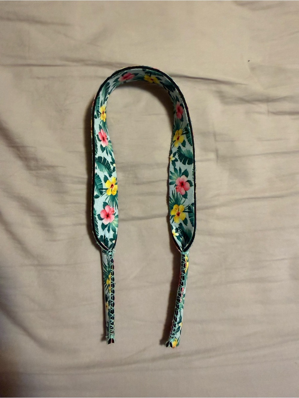 Floral sunglasses strap